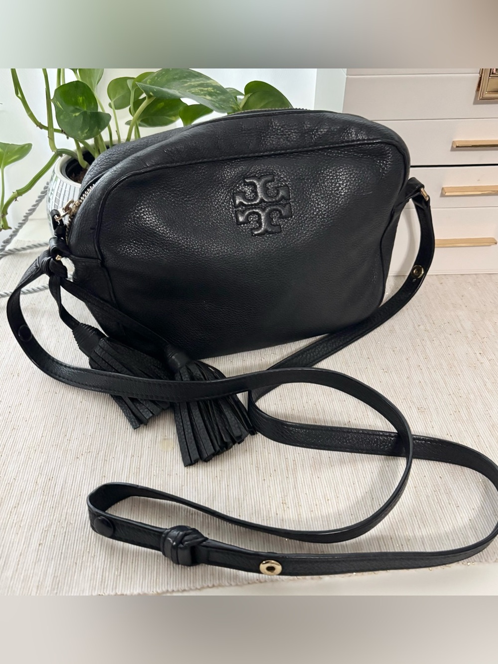Tory Burch Pebbled Leather Black Crossbody Camera Bag Medium Size